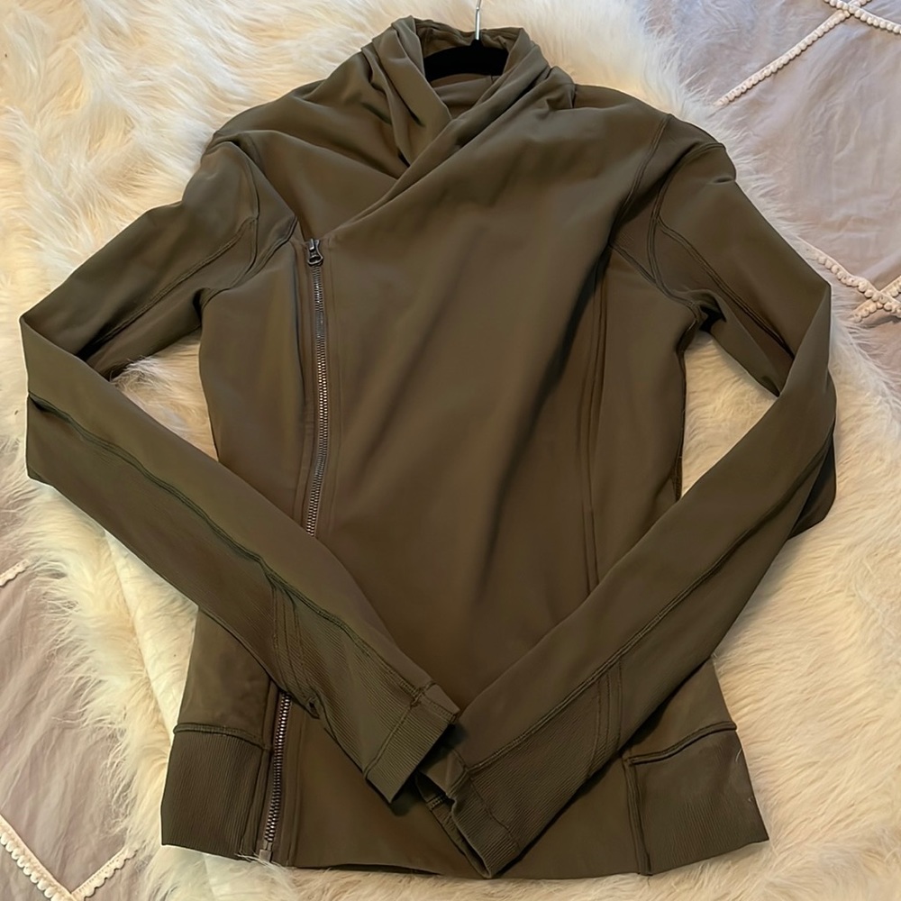 Lululemon women green moto jacket size 8